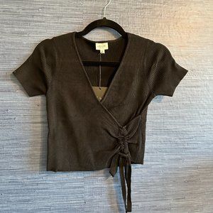 Lelis Black V-Neck Cinch Tie Top